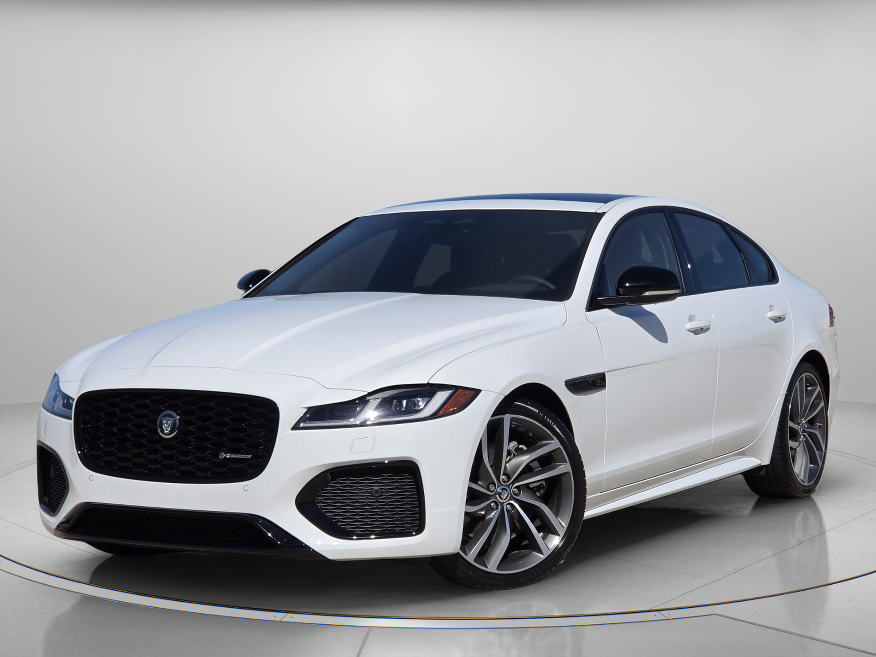 2024 Jaguar XF