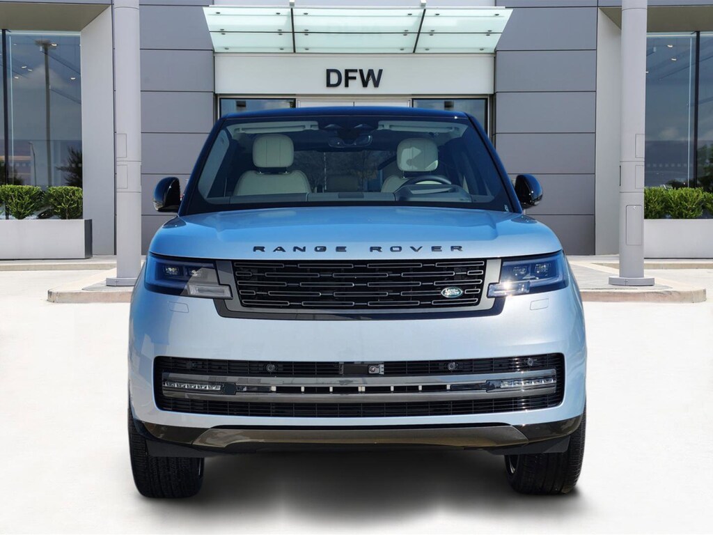 New 2026 Land Rover Range Rover P400 SE 7 Seat SUV