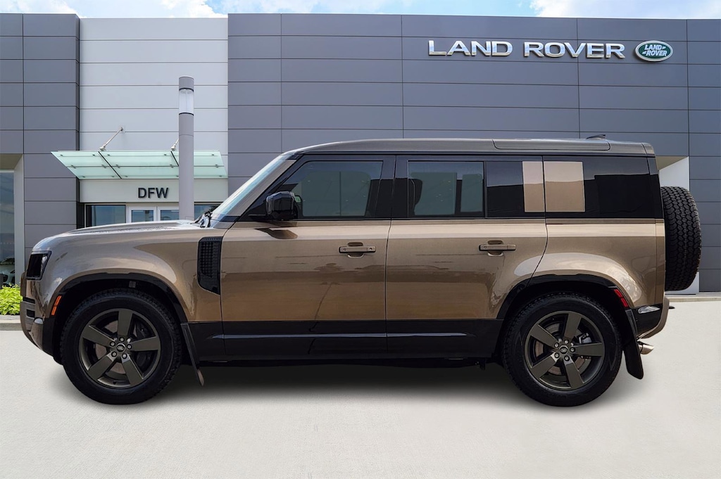 New 2025 Land Rover Defender 110 X-Dynamic SE SUV