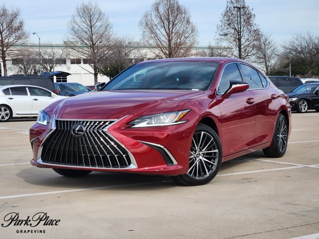 2025 Lexus ES 350's photo