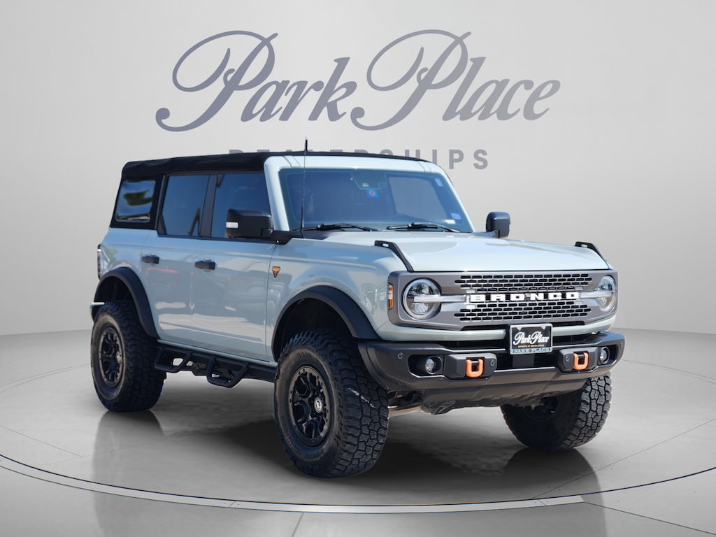 Used 2022 Ford Bronco Badlands SUV
