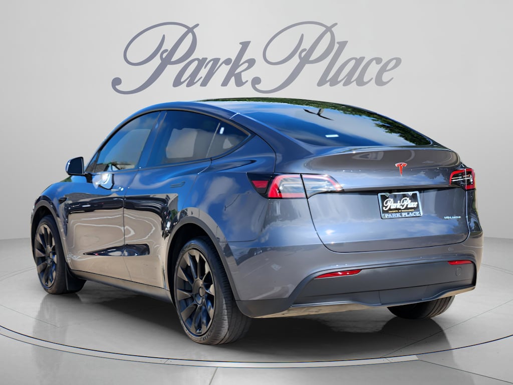 Used 2023 Tesla Model Y Long Range SUV