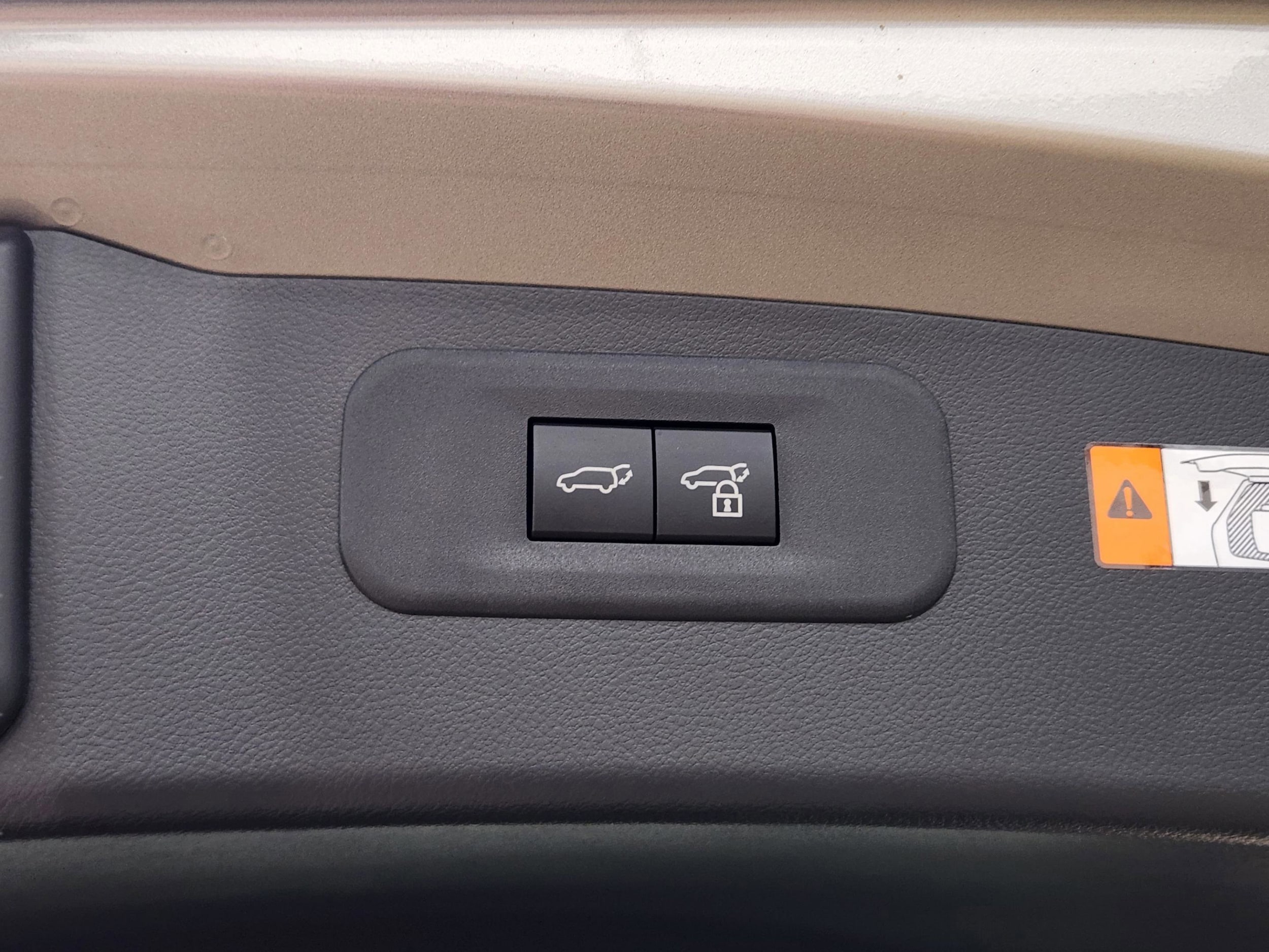 2026 Lexus NX 450h+ Luxury - Photo 21