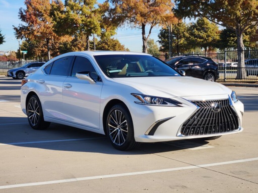 Used 2025 Lexus ES ES 300h Sedan