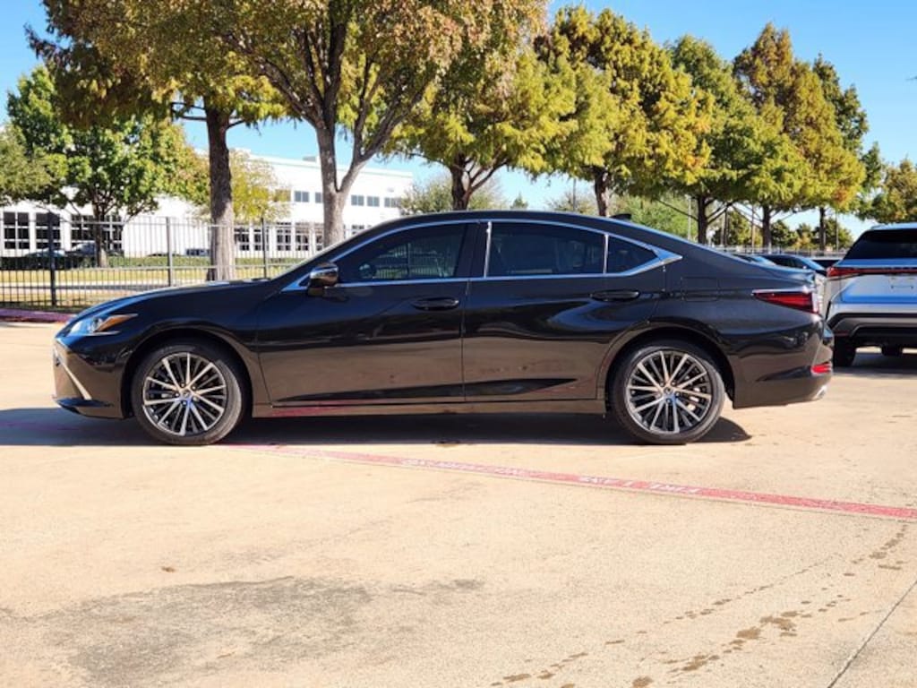 New 2025 Lexus ES 350 Base SEDAN