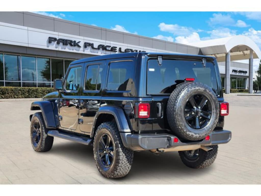 Used 2021 Jeep Wrangler Unlimited Sahara Altitude SUV