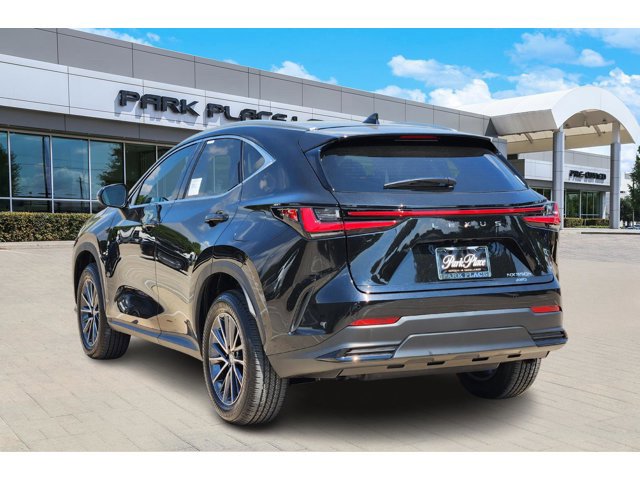 2026 Lexus NX 350h Premium photo 3