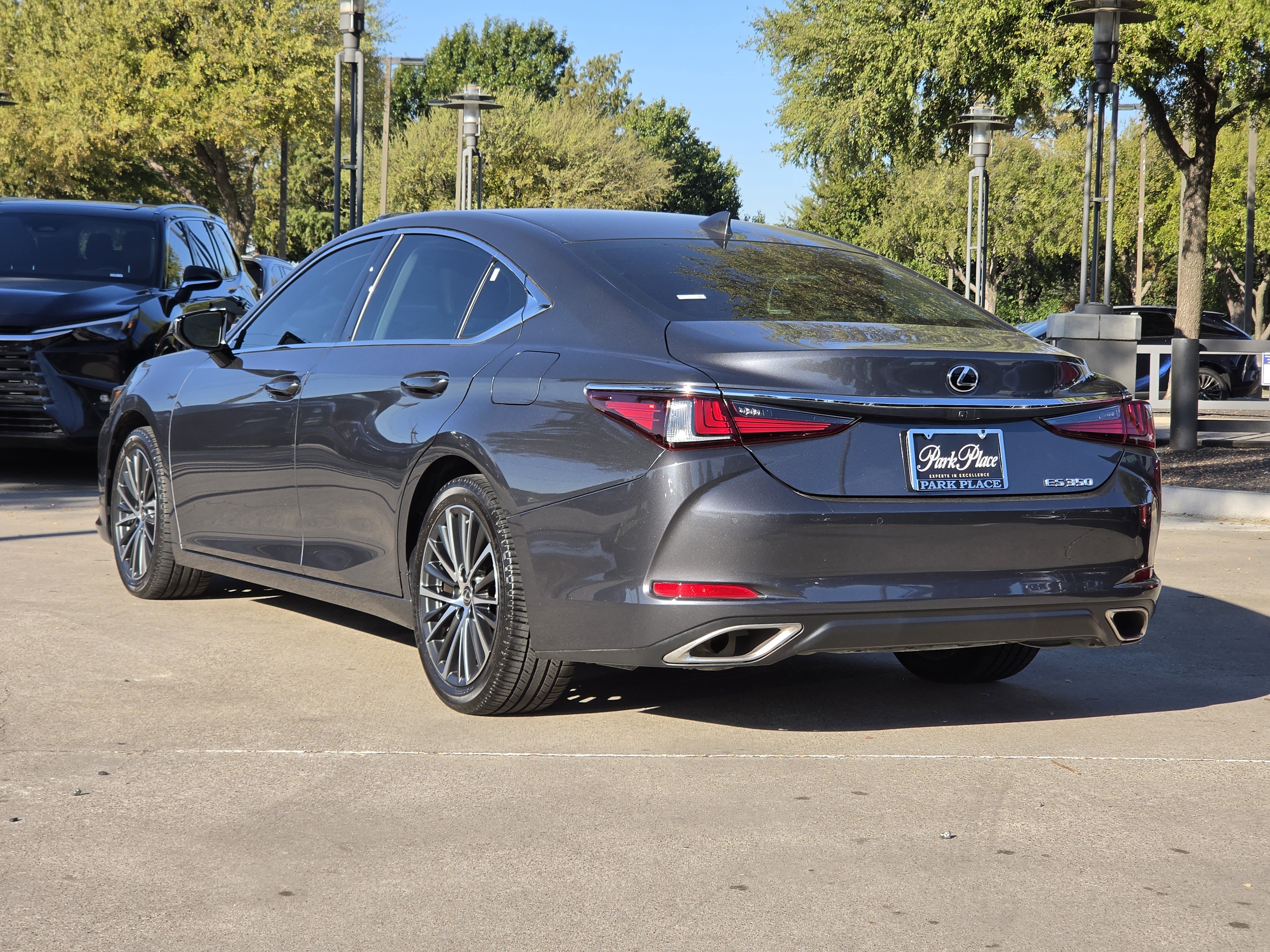 Certified 2022 Lexus ES 350 Sedan