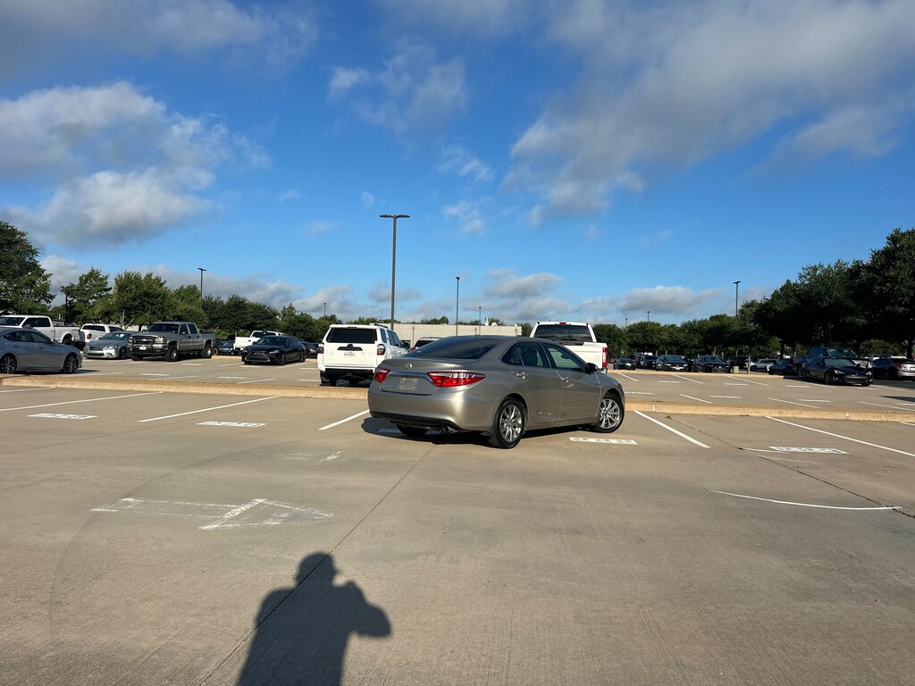 Used 2017 Toyota Camry XLE Sedan