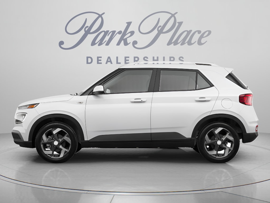 Used 2026 Hyundai Venue SEL SUV