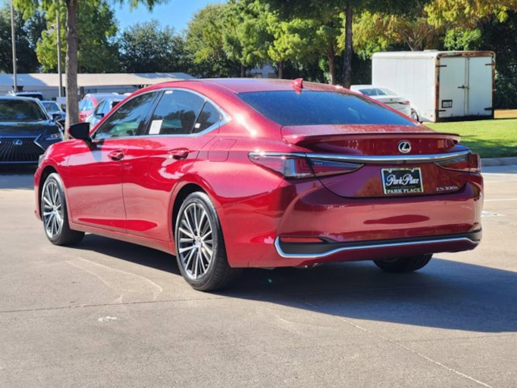 New 2025 Lexus ES 300h Base SEDAN