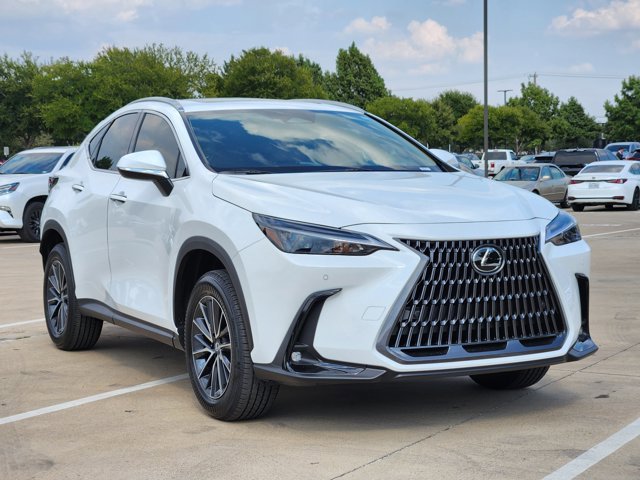 2026 Lexus NX 350 photo 2