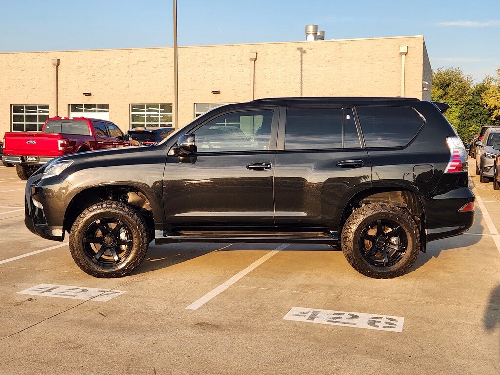 Used 2023 Lexus GX GX 460 Premium SUV