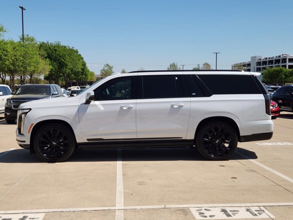 Used 2026 Cadillac Escalade ESV 4WD Platinum Sport SUV