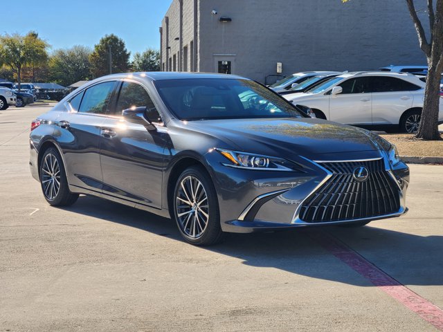 2025 Lexus ES 350 Base photo 2