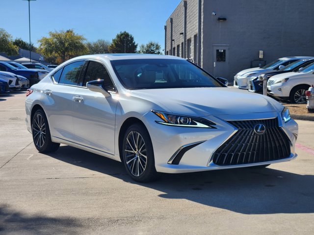 2025 Lexus ES 350 Base photo 2
