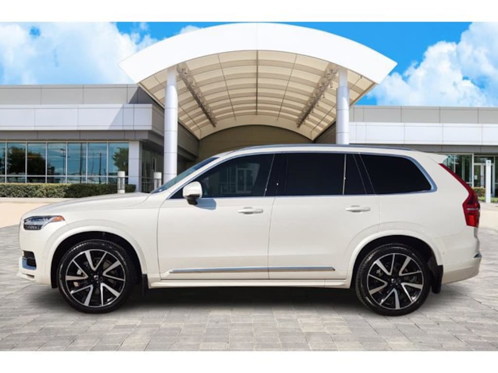 Used 2025 Volvo XC90 Plus SUV