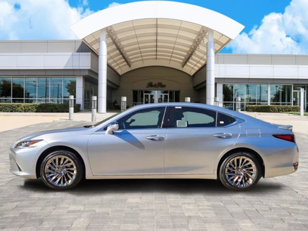New 2025 Lexus ES 300h Ultra Luxury SEDAN