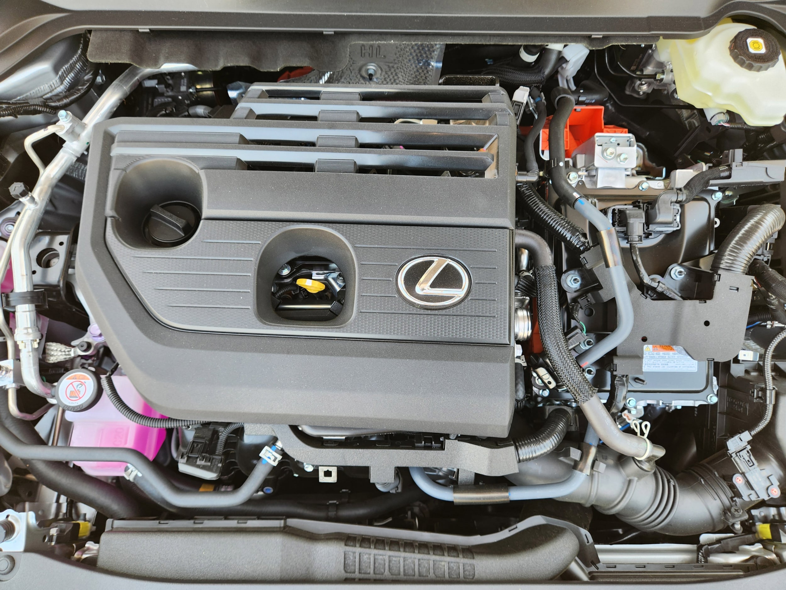 2026 Lexus UX Hybrid 300h F Sport Design - Photo 20