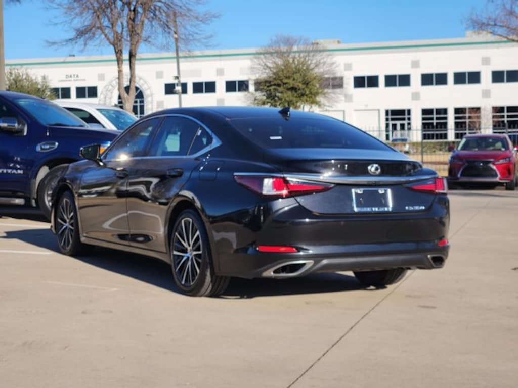 Certified 2023 Lexus ES 350 Sedan