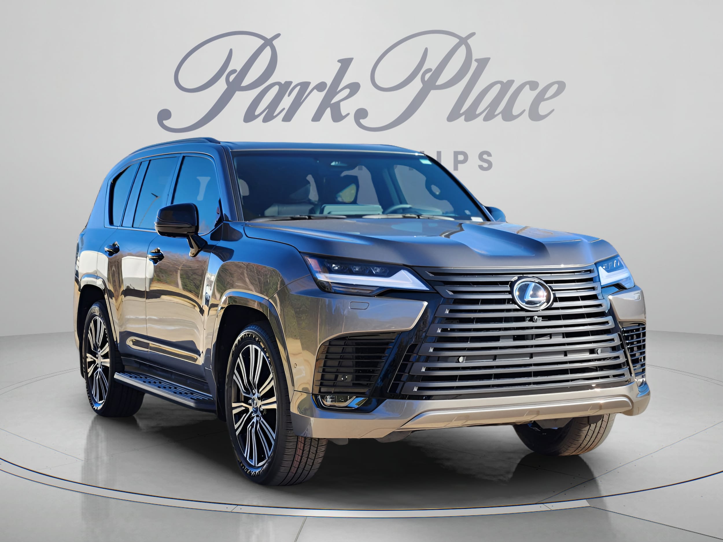 2026 Lexus LX 700h Luxury - Photo 4