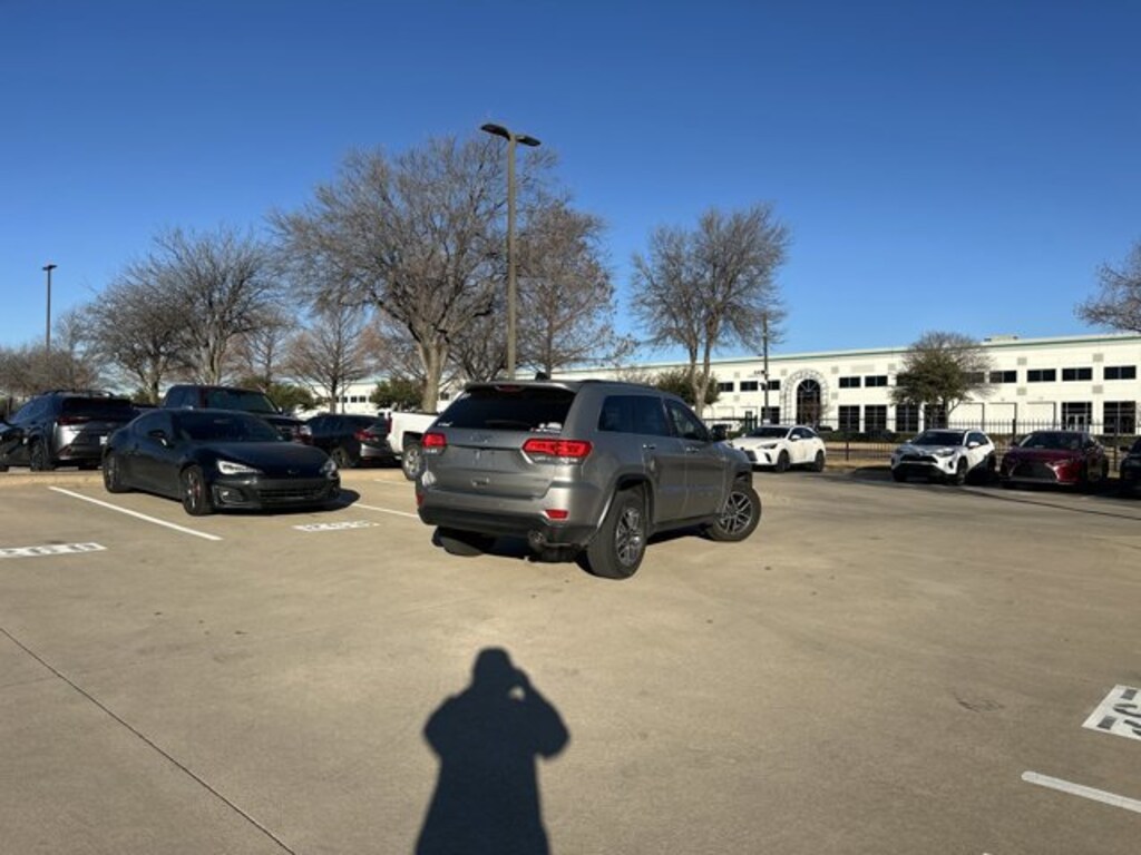 Used 2019 Jeep Grand Cherokee Limited SUV