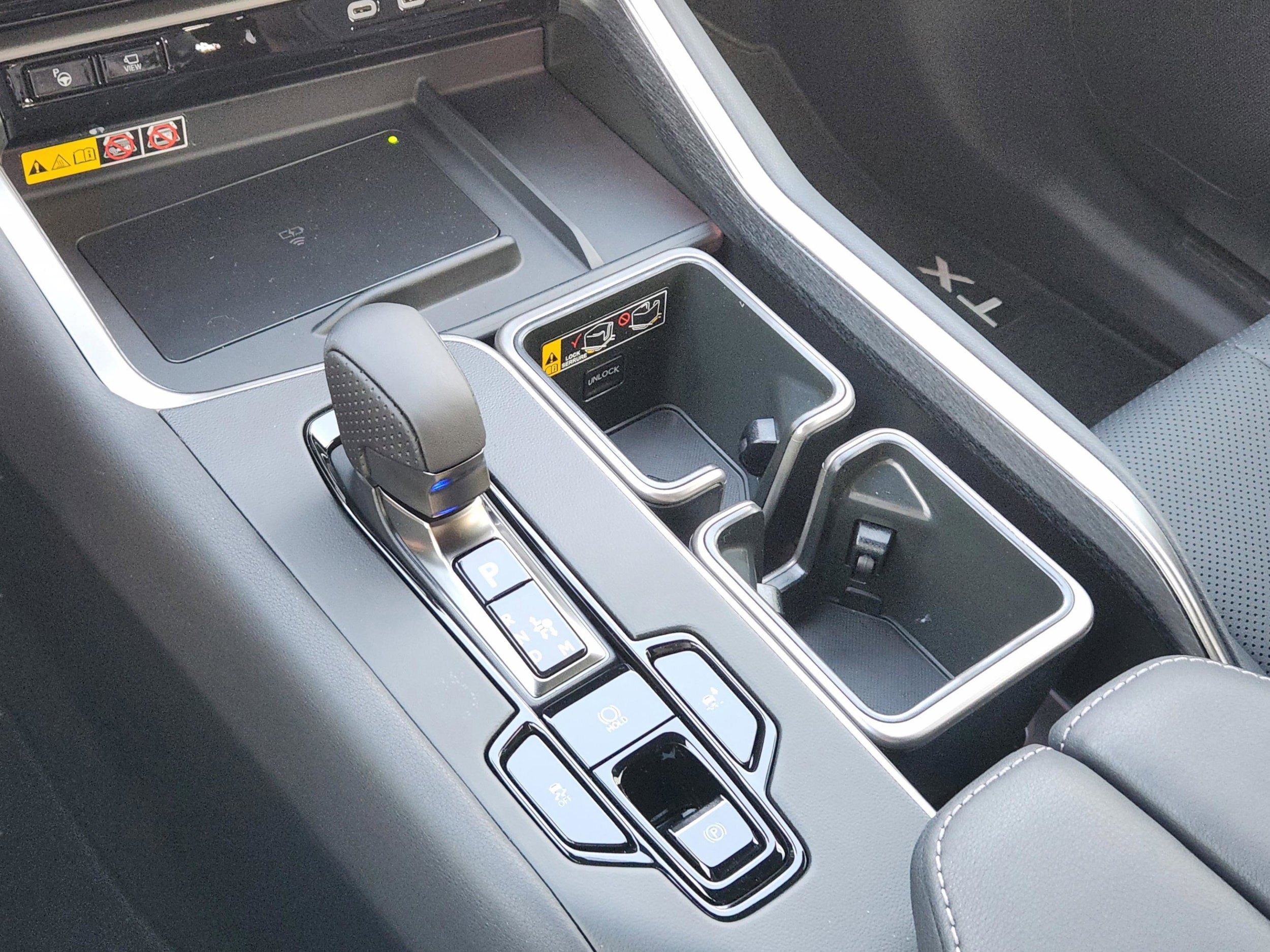 2026 Lexus TX 500h F-Sport Premium - Photo 16