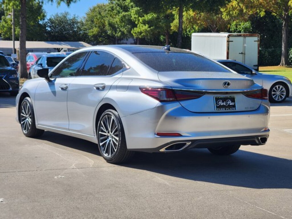 New 2025 Lexus ES 350 Base SEDAN