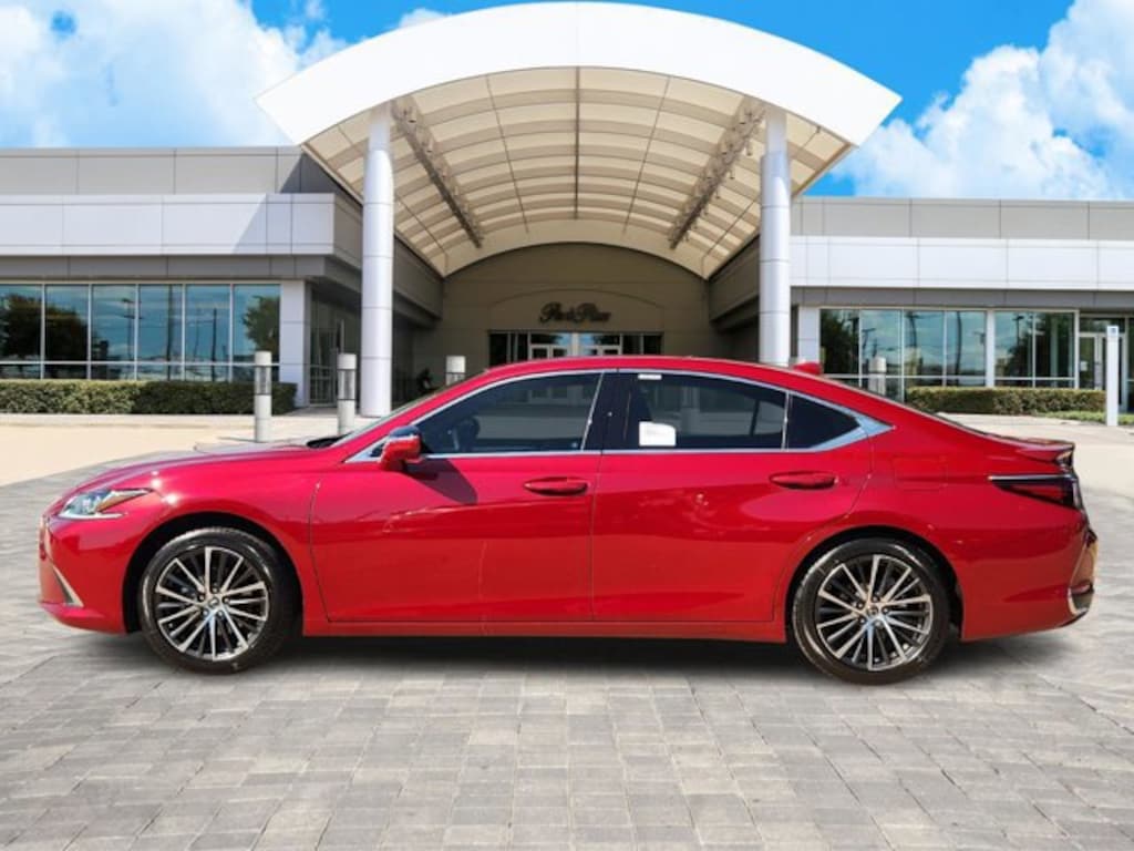 New 2025 Lexus ES 300h Base SEDAN