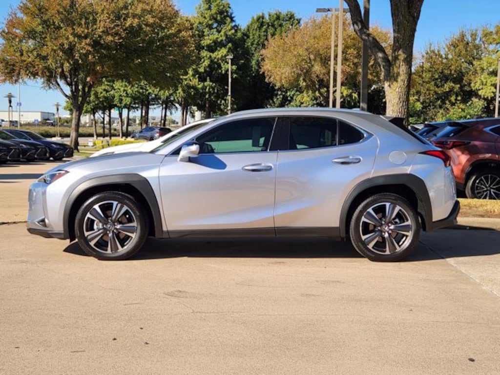New 2025 Lexus UX 300h Sport Utility