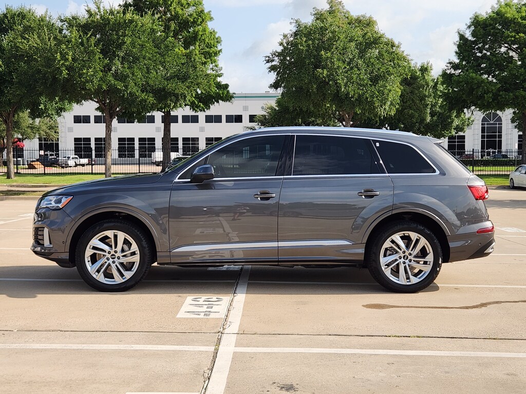 Used 2021 Audi Q7 Premium SUV