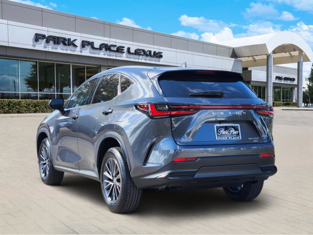 2026 Lexus NX 350 Premium photo 3