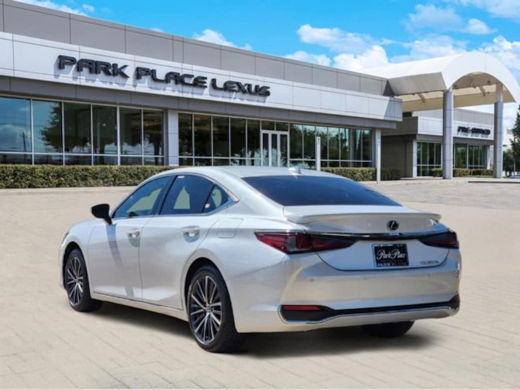 New 2025 Lexus ES 300h Base SEDAN