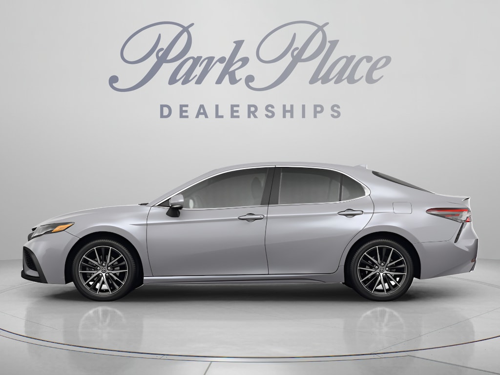 Used 2023 Toyota Camry SE Sedan