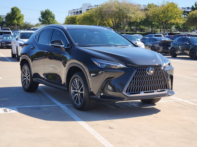 2026 Lexus NX 350 Premium photo 2
