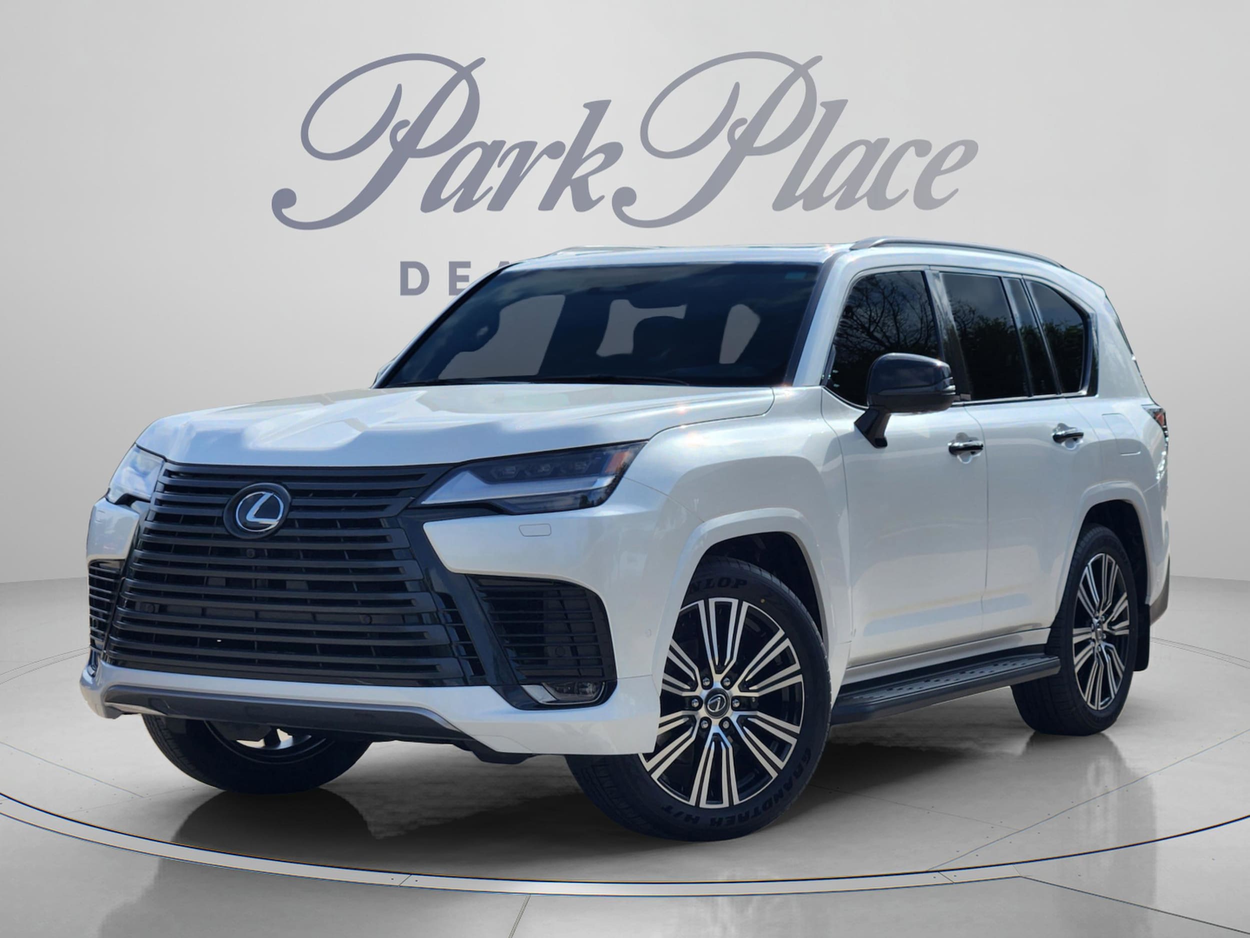 2026 Lexus LX 600 700h Luxury's photo