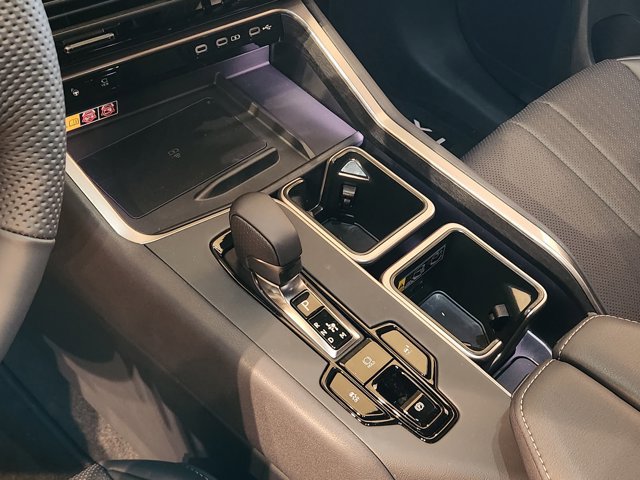 2026 Lexus TX 500h F-Sport Premium - Photo 17