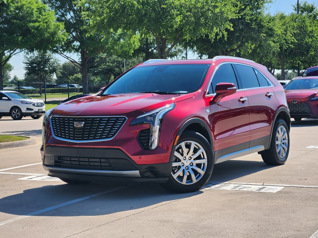 Used 2023 Cadillac XT4 FWD Premium Luxury SUV