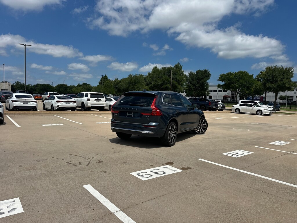 Used 2023 Volvo XC60 Ultimate Bright Theme SUV