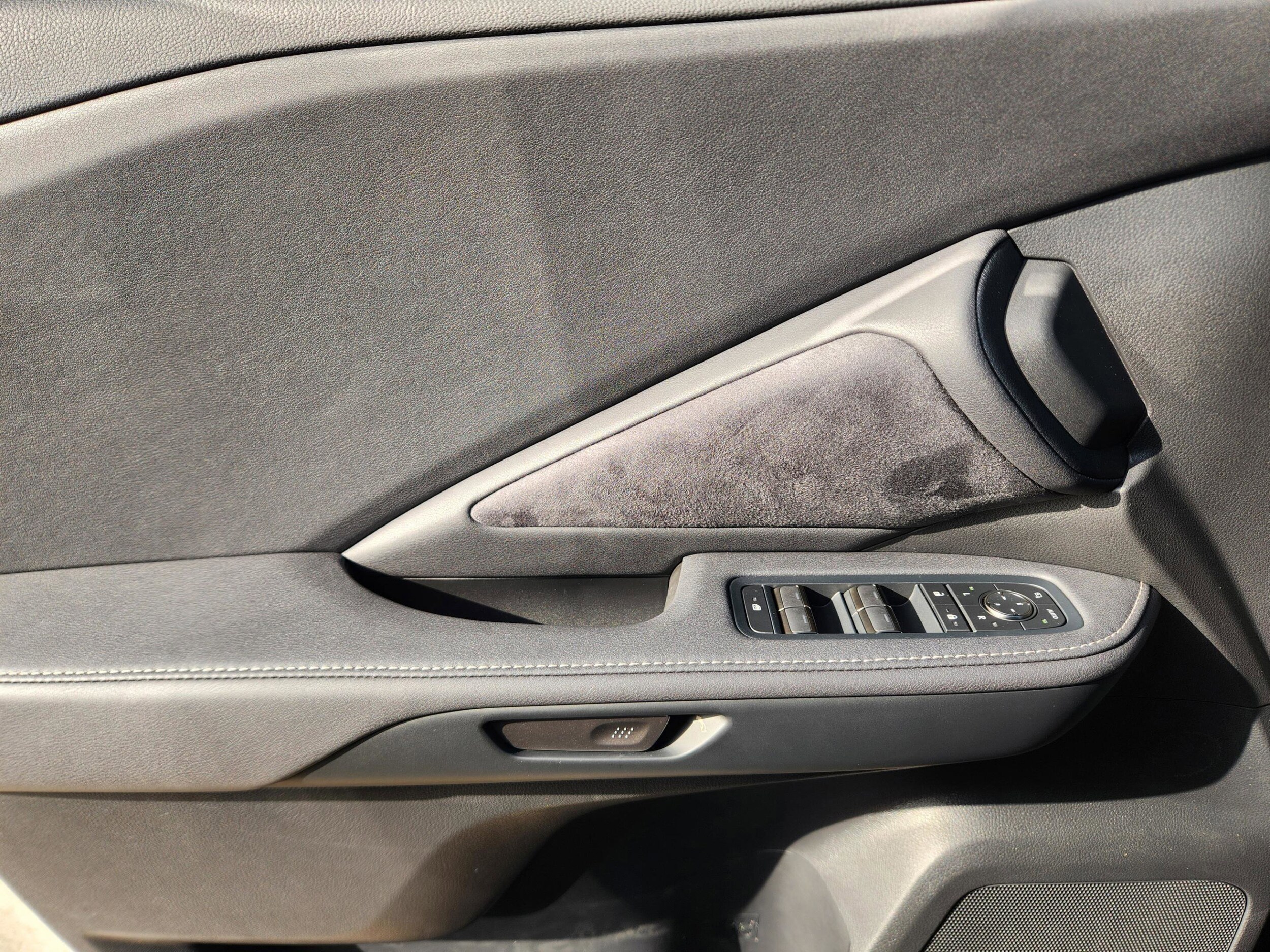 2026 Lexus TX 500h F-Sport Premium - Photo 17