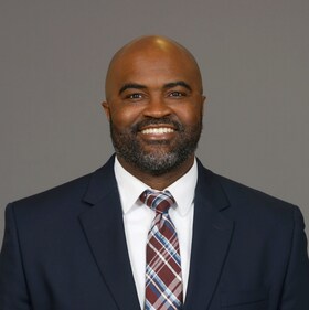 Staff member Derrick Nicholson from ID_1083db