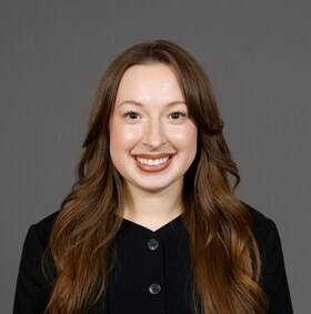 Staff member Lauren Morgan from ID_9d5021