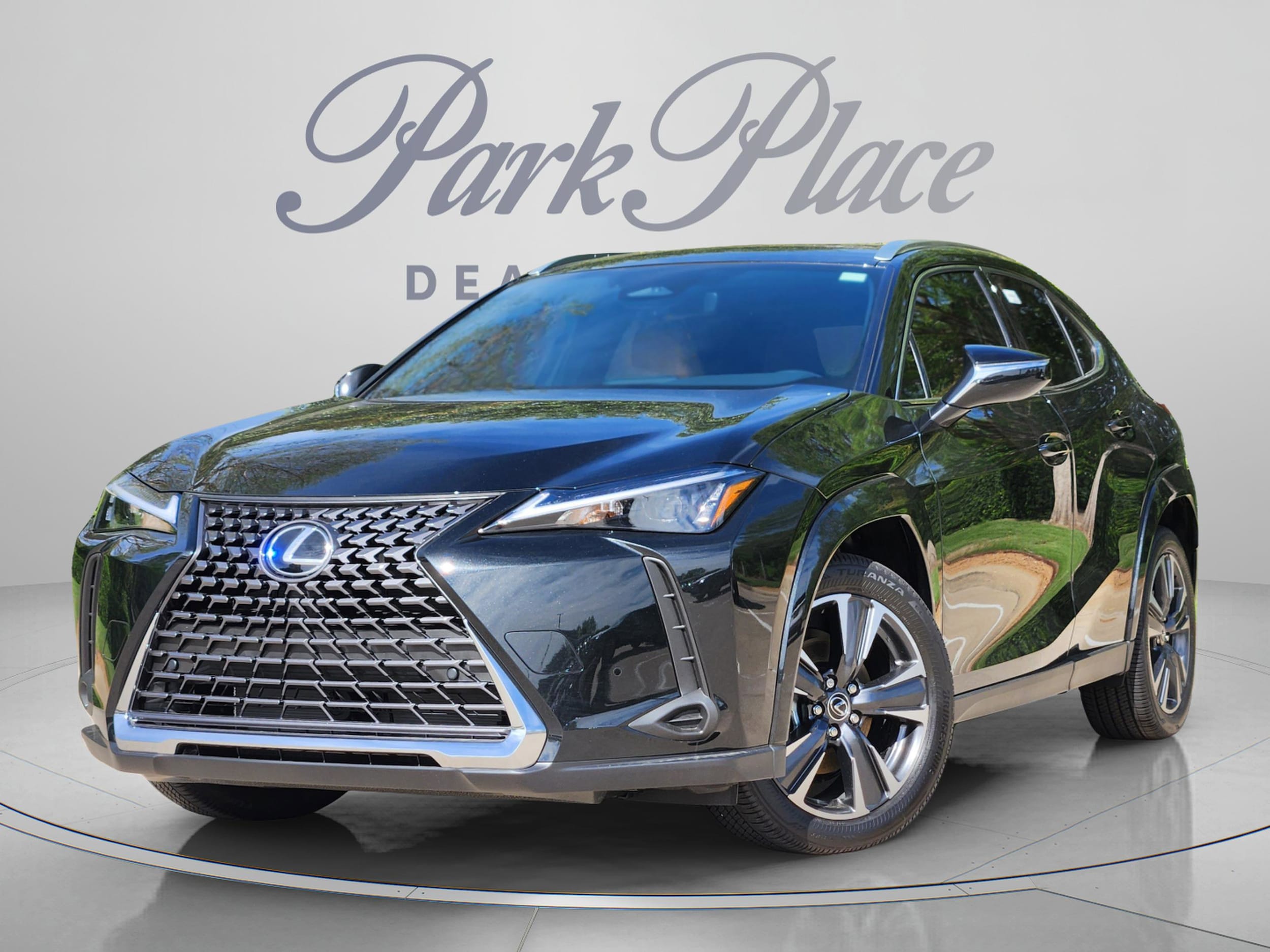 2026 Lexus UX 300h 300h Premium's photo