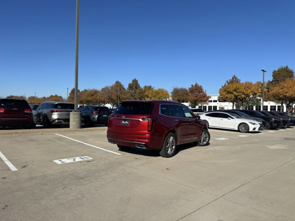 Used 2023 Cadillac XT6 FWD Premium Luxury SUV