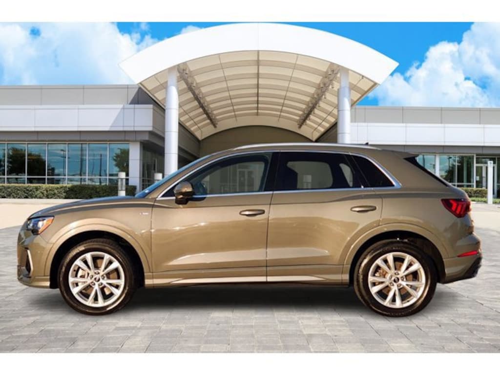 Used 2022 Audi Q3 S line Premium SUV