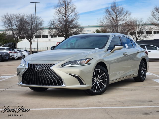 2025 Lexus ES 350's photo