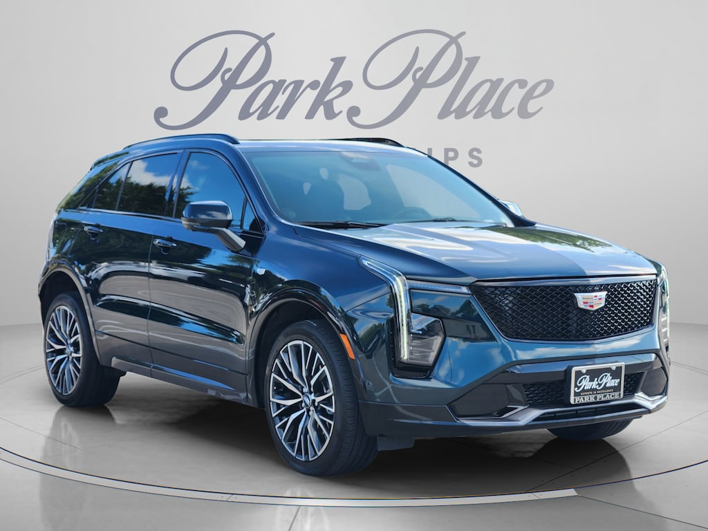 Used 2025 Cadillac XT4 FWD Sport SUV