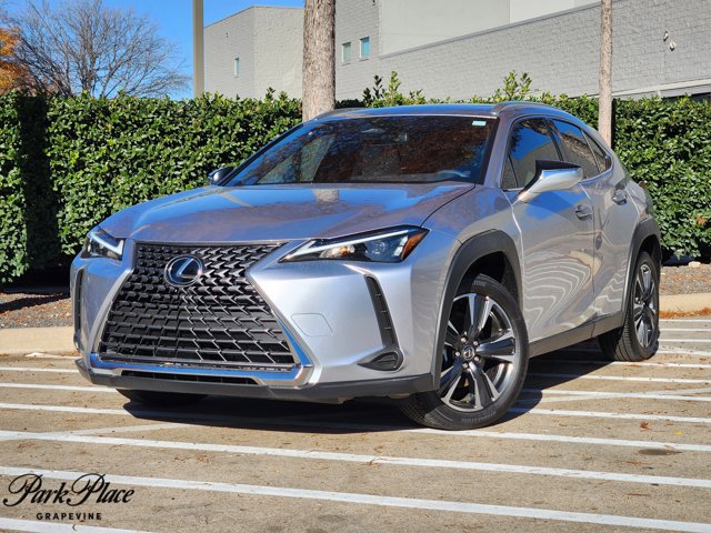 2025 Lexus UX Hybrid 300h's photo