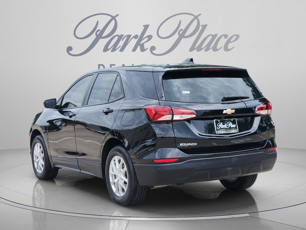 Used 2024 Chevrolet Equinox LS SUV