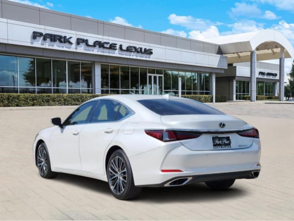 New 2025 Lexus ES 350 Base SEDAN